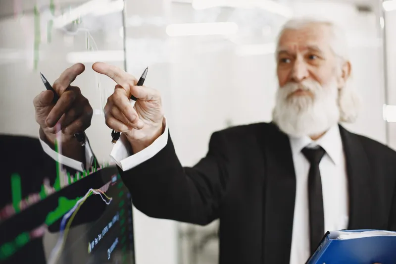 When Elegance Becomes a Liability: The Hidden Dangers of Over-Engineered Business Dashboards